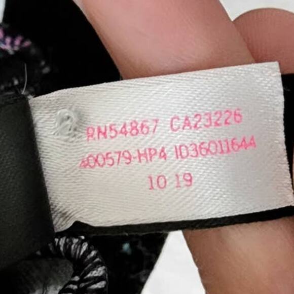 Victoria's Secret Pink Sport Ultimate Lightly Lined Sports Bra Medium - Picture 7 of 13